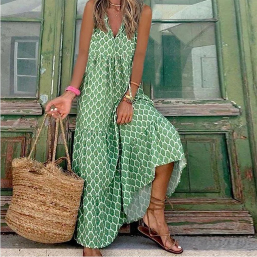 Green and White Diamond Print Maxi Dress